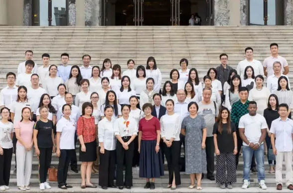 广东工商职业技术大学外语学院专升本招生简章2022
